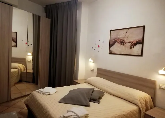 嘉莱士里米尼酒店 里米尼